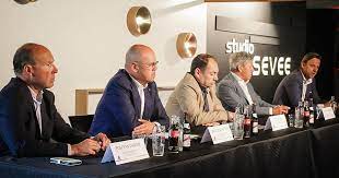 In 2021 zal de strijd om 11 wereldtitels verspreid over vlaanderen en 4 gaststeden gestreden worden. Dwars Door Vlaanderen En Essevee Organiseren Bk Wielrennen In 2021 In Waregem Waregem Hln Be