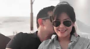 Pernikahan lulu dan bani ini disinyalir telah berlangsung kemarin, jumat (23/8). Injak Usia 41 Tahun Ini 5 Potret Lulu Tobing Yang Awet Muda News Entertainment Fimela Com