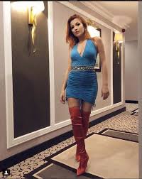 Baieti, va place lidia buble? Ce OperaÅ£ii Estetice Si A FÄƒcut Elena Gheorghe Artista Spune AdevÄƒrul Despre Silueta Ei PerfectÄƒ Foto Kfetele