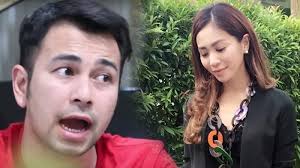 Raffi ahmad terbilang beruntung pernah bisa menakhlukan hati seorang laudya cythia bella. Putus Dari Raffi Ahmad Artis Cantik Ini Pindah Agama Ikut Suami Yang Duda Kini Kabarnya Tribun Sumsel