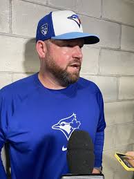 Mae] John Schneider announced Yusei Kikuchi will start Monday's home game 