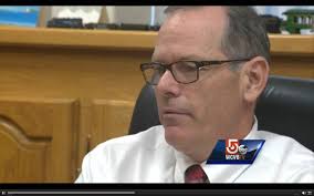 Teens Suspended For Posing With Airsoft Rifles In Homecoming Photo