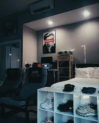 See more ideas about vlone logo, vlone clothing, rap wallpaper. Ida Y Vuelta Hypebeast Room Room Design Bedroom Room Inspiration Bedroom
