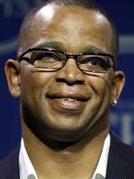Longtime ESPN sportscaster Stuart Scott dies at 49