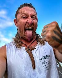 Brett Rickard's Instagram, Twitter & Facebook