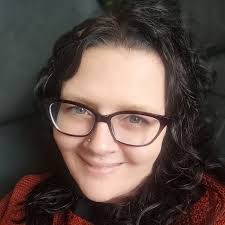 Jennifer Stapp's Instagram, Twitter & Facebook