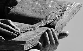 Az emelt szintű írásbeli történelem érettségi feladattípusai az egyszerű, rövid választ igénylő feladatok és a szöveges, kifejtendő feladatok, melyek megoldására összesen 240 perc áll a vizsgázó rendelkezésére, tetszés szerinti beosztásban. Geniusz Konyvaruhaz Erettsegi 2020 Te Keszulsz Mar Rendeld Meg Legjobb Kozep Es Emelt Szintu Erettsegi Felkeszito Konyveinket