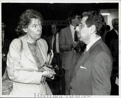 1981 Press Photo Jeane J. Kirkpatrick and Yehuda Blum at the United Nations.