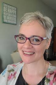 Lisa Reitz's Instagram, Twitter & Facebook