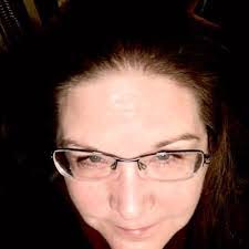 Julie Petro's Instagram, Twitter & Facebook