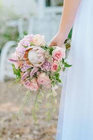 Blumen Im Brautstrauss Und Ihre Bedeutungen Brautstrauss Brautstrausse Bedeutung Von Blumen Und Blumen