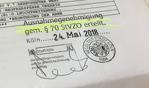 Gemeinsam betraten sie asterix´ haus und begaben sich in das zweite stockwerk, wo der römische gast untergebracht war. Das Haus Was Verruckte Macht Routan De