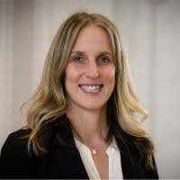 Diane Morea's Instagram, Twitter & Facebook