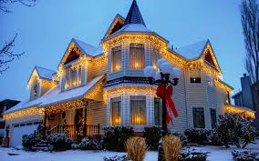 Check spelling or type a new query. 777118 Title House Decorated For Christmas Man Made Beautiful Christmas House Decorations 1680x1050 Download Hd Wallpaper Wallpapertip