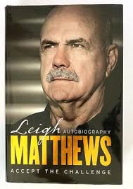 Leigh Matthews: Autobiography: Accept the Challenge