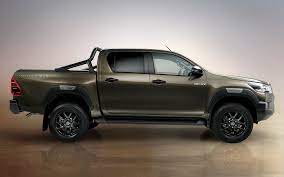 Toyota hilux nové ceny krytov nákladnej plochy čím odolnejšie, tým lepšie. 2020 Toyota Hilux Invincible Double Cab Hintergrundbilder Und Wallpaper In Hd Car Pixel