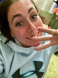 Work out done! Did you move your body today? Last clip is from yesterday  and is the best lat spread I've managed to do to date. This Posing/flexing  stuff is harder than