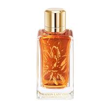 Tuberose Absolute Harvested At Nightfall When The Scent Of The Flower Is Strongest Proves To Be Rich Smooth And In Lancome Perfume Perfume Lancome Fragrance