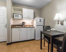 The average salary for a sandwich maker is $10.96 per hour in pensacola, fl. Suburban Extended Stay Hotel Naval Base Area Pensacola Fl Hotel