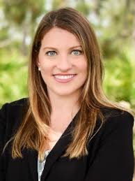 Jennifer Keil's Instagram, Twitter & Facebook