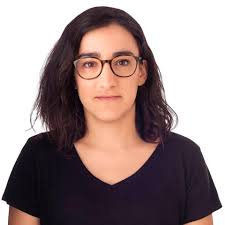 Esta semana é nossa convidada Isabel Pires, 29 anos (mas por dias), natural  de Vila Nova de Gaia, a morar em Lisboa há 10 anos. Licenciada em Ciência  Política, deputada à Assembleia