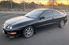 Acura integra is an automobile manufactured by honda and launched by acura from 1986 to 2001. 2001 Acura Integra Type R Auction Cars Bids