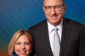 Wolfs to receive White Rose Award