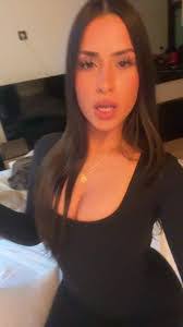 Carmen Michaels's Instagram, Twitter & Facebook