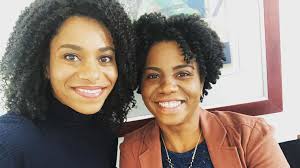 Grey's Anatomy"-Kelly: Ihre Schwester spielt ihre Cousine!