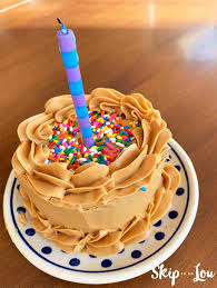 See full list on whattogetmy.com Birthday Cake Recipes And Ideas For Dogs Popsugar Pets