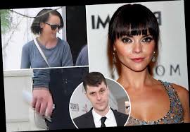 Çiftin evliliği peri masalı gibi sürmedi. Christina Ricci Spotted For First Time Since Filing For Divorce And Restraining Order Against Husband James Heerdegen The Sun Showcelnews Com