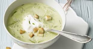 Barlauchsuppe Mit Petersiliensahne Und Croutons Rezept Barlauchsuppe Barlauchsuppe Rezept Suppen