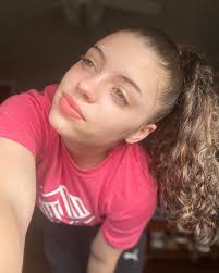 𝒬𝓊𝑒𝑒𝓃 🙇🏻‍♀️ (@piezzo) • Instagram photos and videos