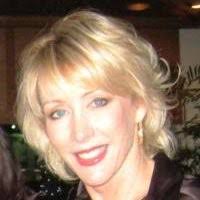 Leann Harrington's Instagram, Twitter & Facebook