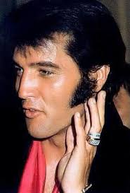 Elvis Presley wore two wedding rings for both women