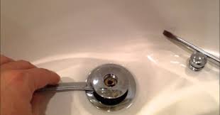 There are two types of tub drain stoppers: How To Remove Sink Stopper Repair Guide With Pro Plumbing Tips