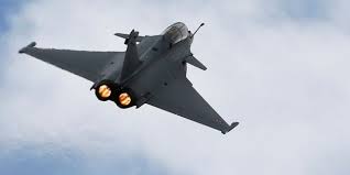 Les cinq premiers « rafale » vendus en 2016 à l'inde, assemblés par dassault en gironde, sont désormais basés. Rafale L Inde Renonce A Signer Le Contrat Du Siecle Avec Dassault Aviation