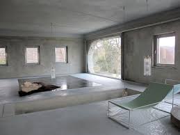 Monument Gegen Den Damm Wahn Uber Die Antivilla Von Arno Brandlhuber Betonhaus Design Fur Zuhause Haus Innenarchitektur