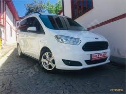 Ozgur Otomotiv Den Hatasiz Ford Courier 54 900 Tl Arabamcom Araba Ikiniciel Car Ford Tourneocourier Ford Araba
