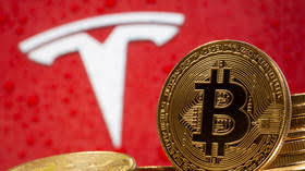 Elon musk, the chief executive of tesla, said on twitter that the company would accept bitcoin as payment for cars in the united states. Tesla Bitcoin Are Perfect Bedfellows One S An Overhyped Risky Investment Likely To End In Tears And The Other Is The Same Rt Op Ed