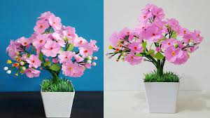 Sehingga sampah plastik ini perlu dilakukan daur ulang agar bisa dipakai kembali. Wayne Franklin Cara Sederhana Membuat Bunga Hias Meja Dari Plastik Kresek Bekas Beautiful Room Decoration Facebook