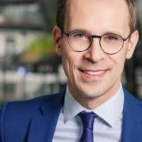 100+ "Ing. Paul" profiles