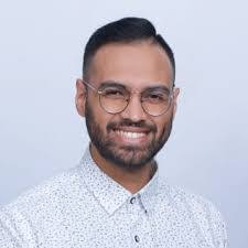 Coraly Rivera's Instagram, Twitter & Facebook