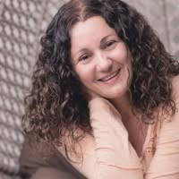 60+ perfiles de «Maribel»