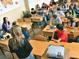 Uite când începe școala în 2017 și care este structura noului an școlar. Scoala N Balcescu Pitesti Arges