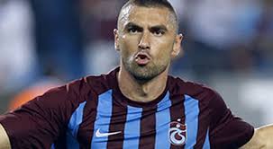 Burak yılmaz, trabzonspor'dan yıllık 3.5 milyon euro alacak. Burak Yilmaz Trabzonspor U Sikayet Etti
