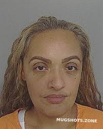 Rose Quiles's Instagram, Twitter & Facebook