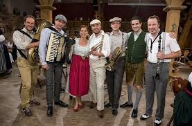 Wer jeden morgen um vier uhr. Wirtshausmusikanten Beim Hirzinger Im Fernsehen