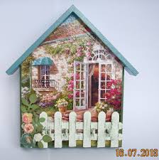 Chiccy Decolife Metal Alacati Evi Anahtarlik C670al015 55 Indirimle 89 99tl Ile Trendyol Da Egimli Ahsap Ahsap Isleri Ahsap Isleme