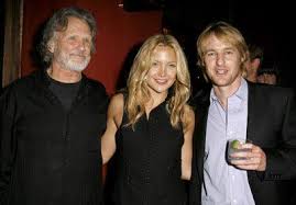 Eternally optimistic, wendell makes the most of his time behind bars and vows to turn his life around. Kris Kristofferson Kate Hudson And Owen Wilson At Event Of The Wendell Baker Story Kris Kristofferson Kate Hudson Owen Wilson